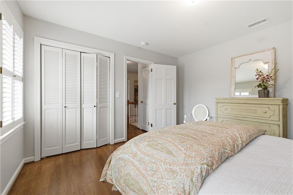 4174 McClatchey Circle NE