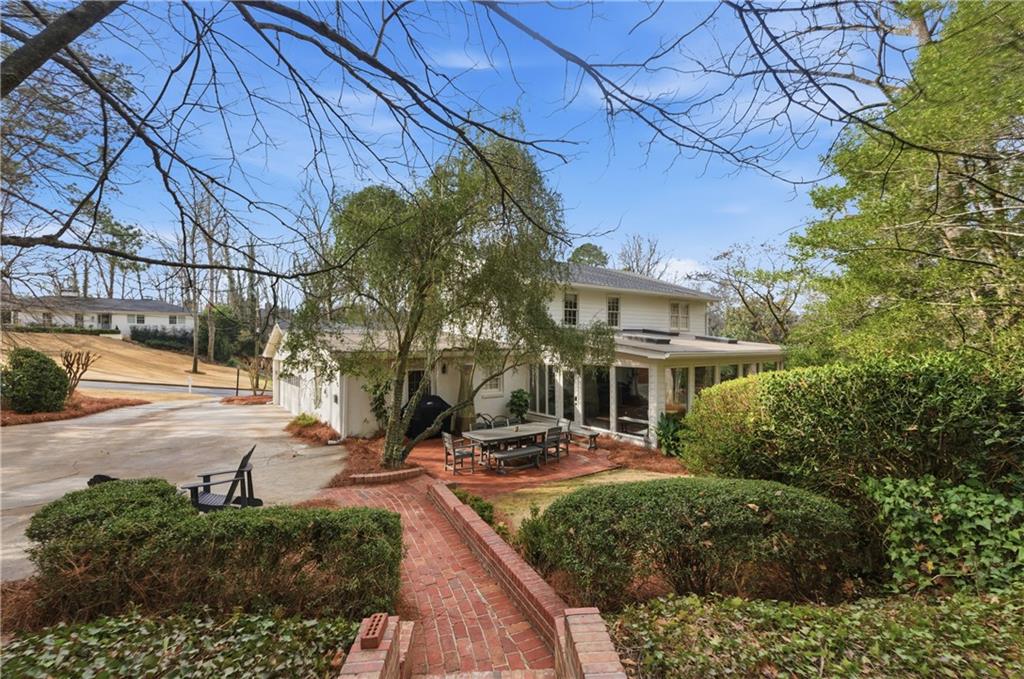 4174 McClatchey Circle NE