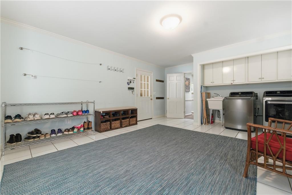 4174 McClatchey Circle NE