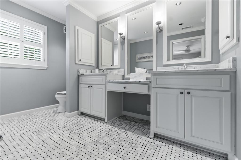 4174 McClatchey Circle NE