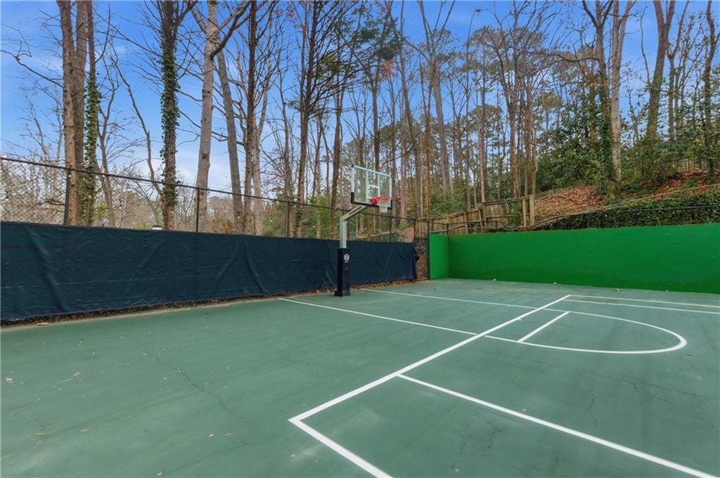 4174 McClatchey Circle NE