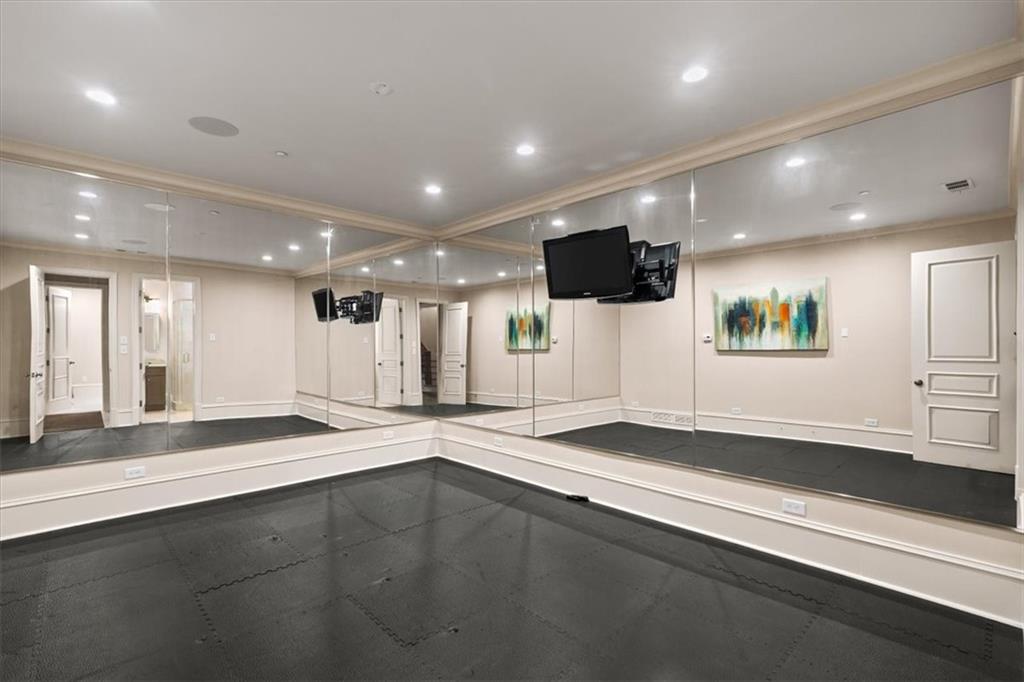 2640 Peachtree Road NW Unit 3