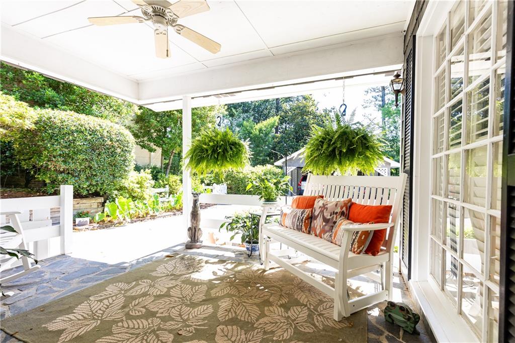 3099 Farmington Drive SE