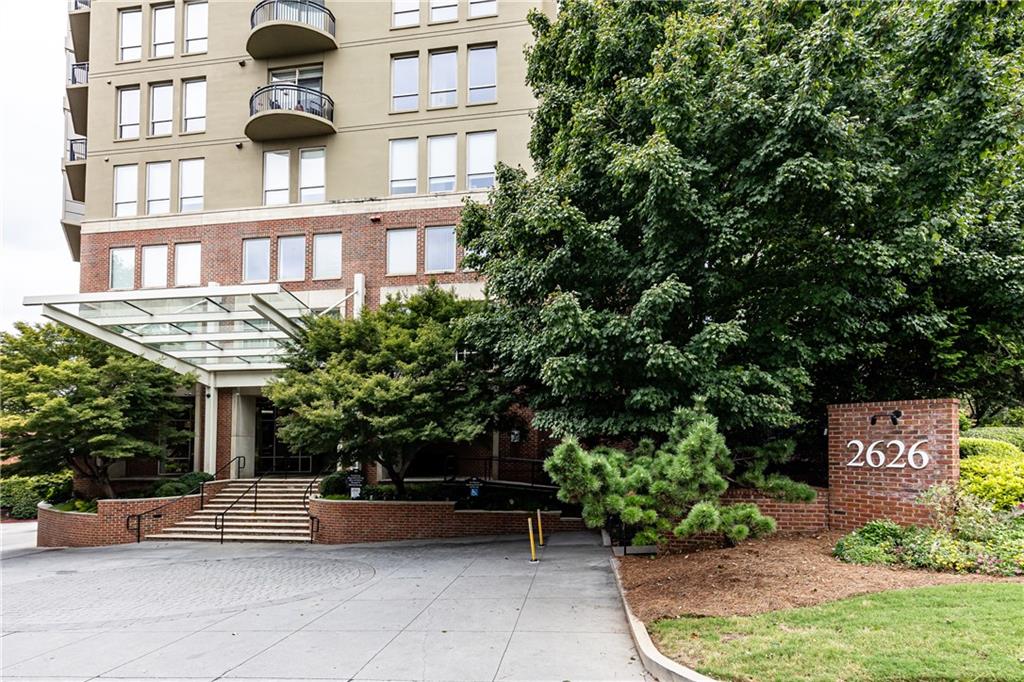 2626 Peachtree Road NW Unit 706