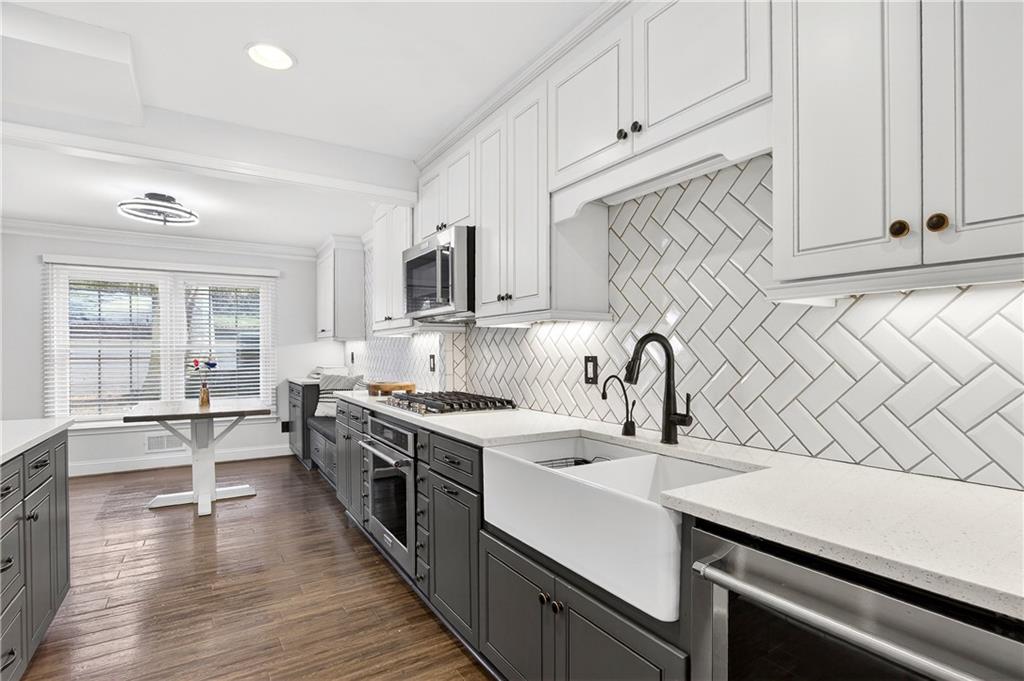 1 Ardmore Square NW Unit 1