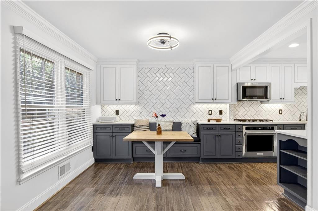 1 Ardmore Square NW Unit 1