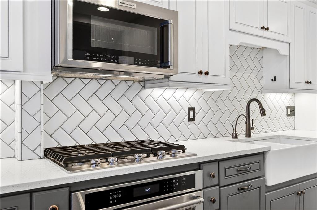 1 Ardmore Square NW Unit 1