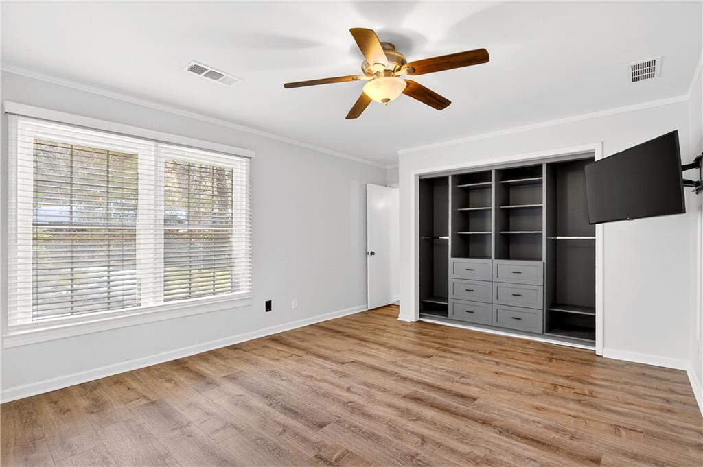 1 Ardmore Square NW Unit 1