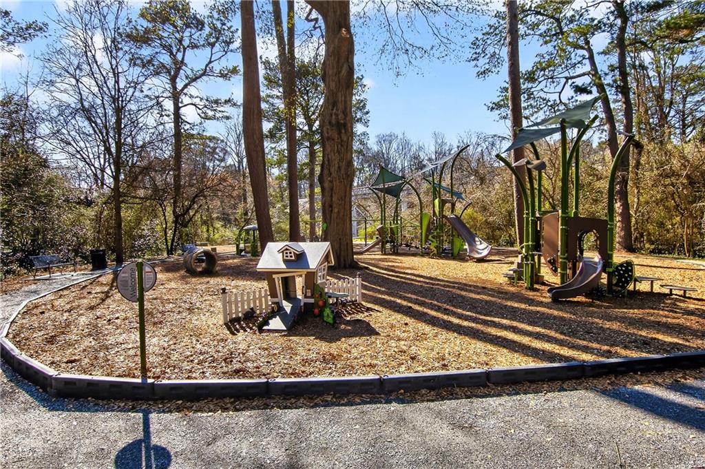 1 Ardmore Square NW Unit 1