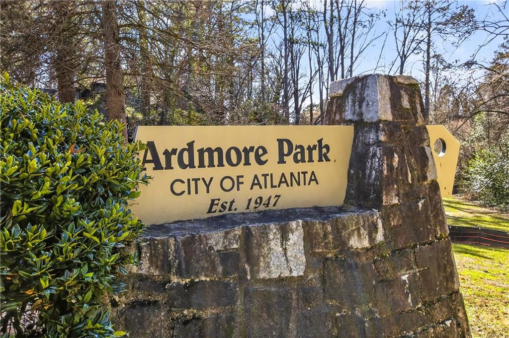 1 Ardmore Square NW Unit 1