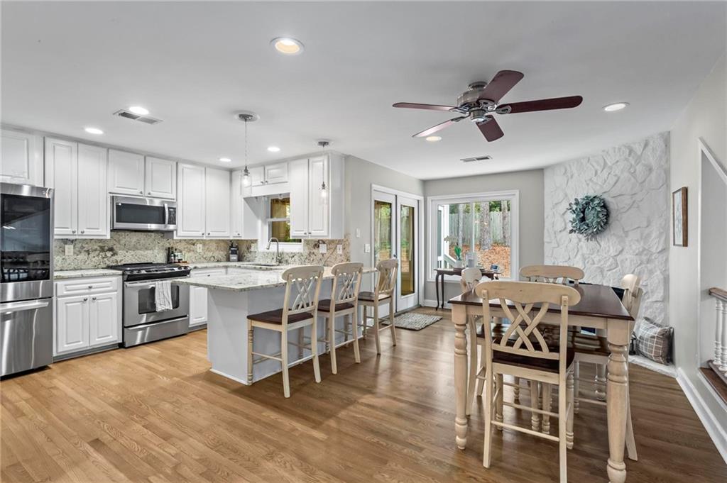 2669 Chimney Springs Drive