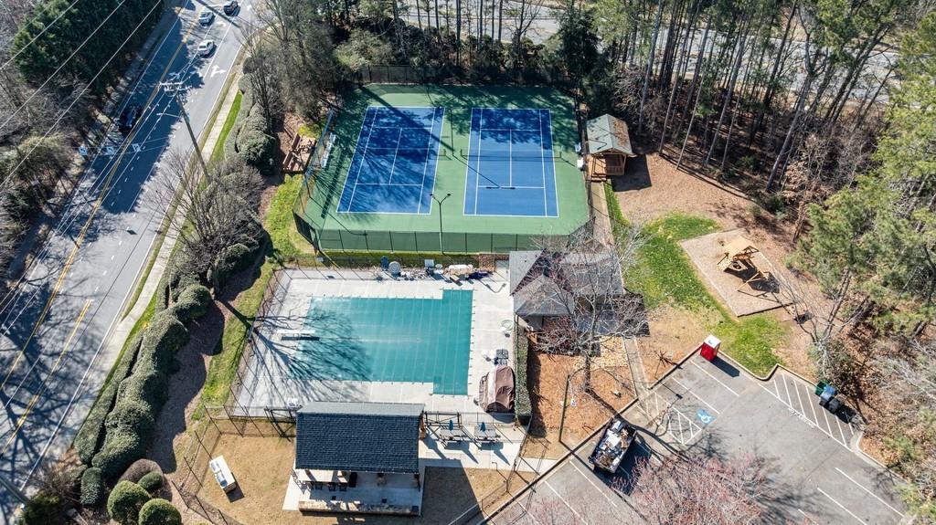 4035 Song Thrush Court NE