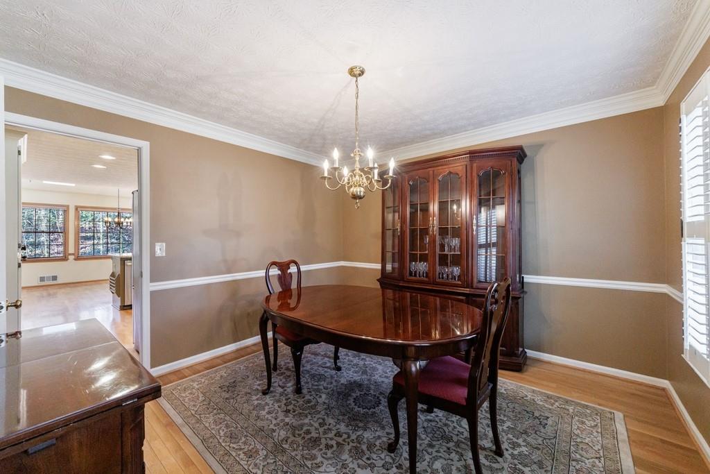 4035 Song Thrush Court NE