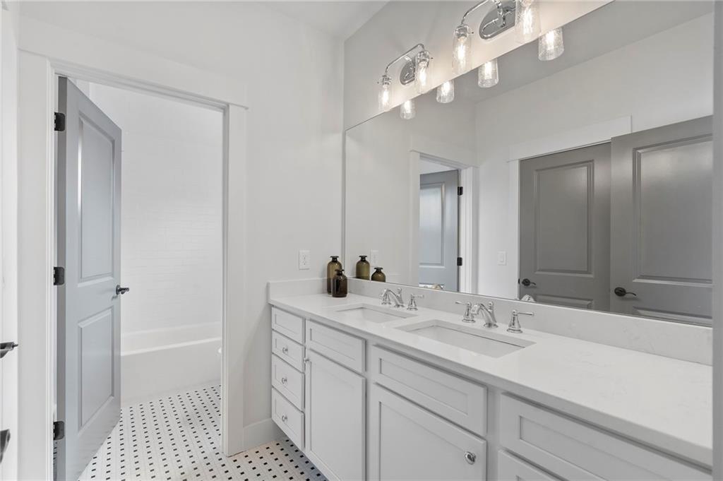 2174 Pine Cone Lane NE