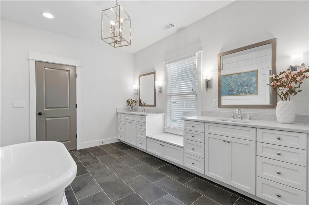 2174 Pine Cone Lane NE