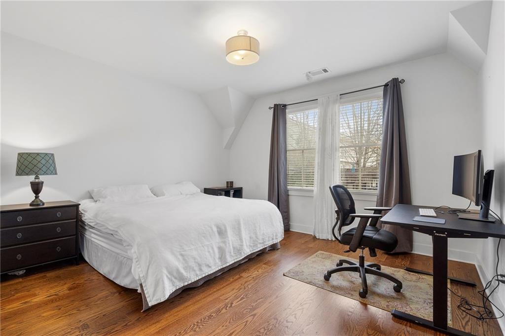 2174 Pine Cone Lane NE