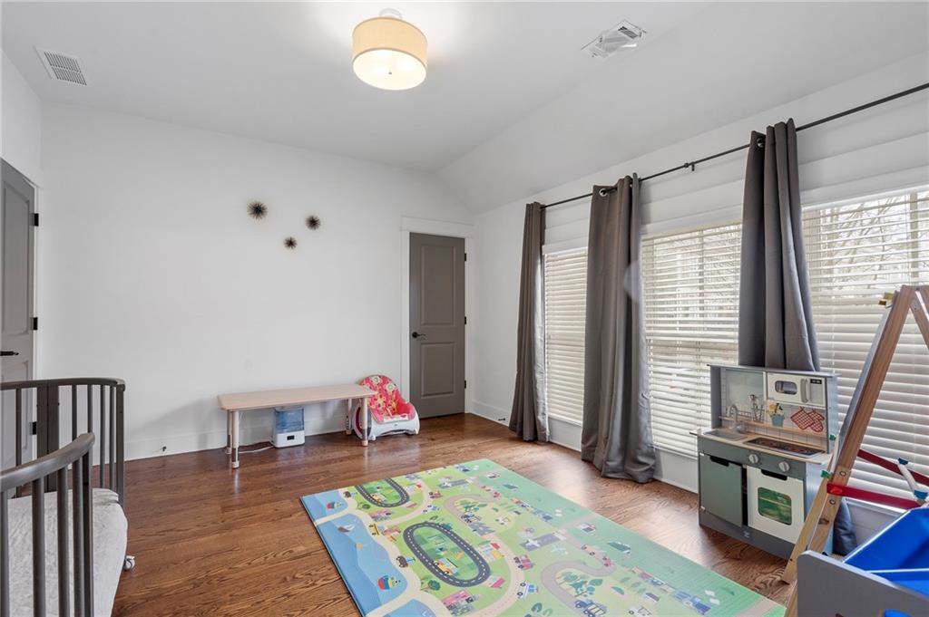 2174 Pine Cone Lane NE