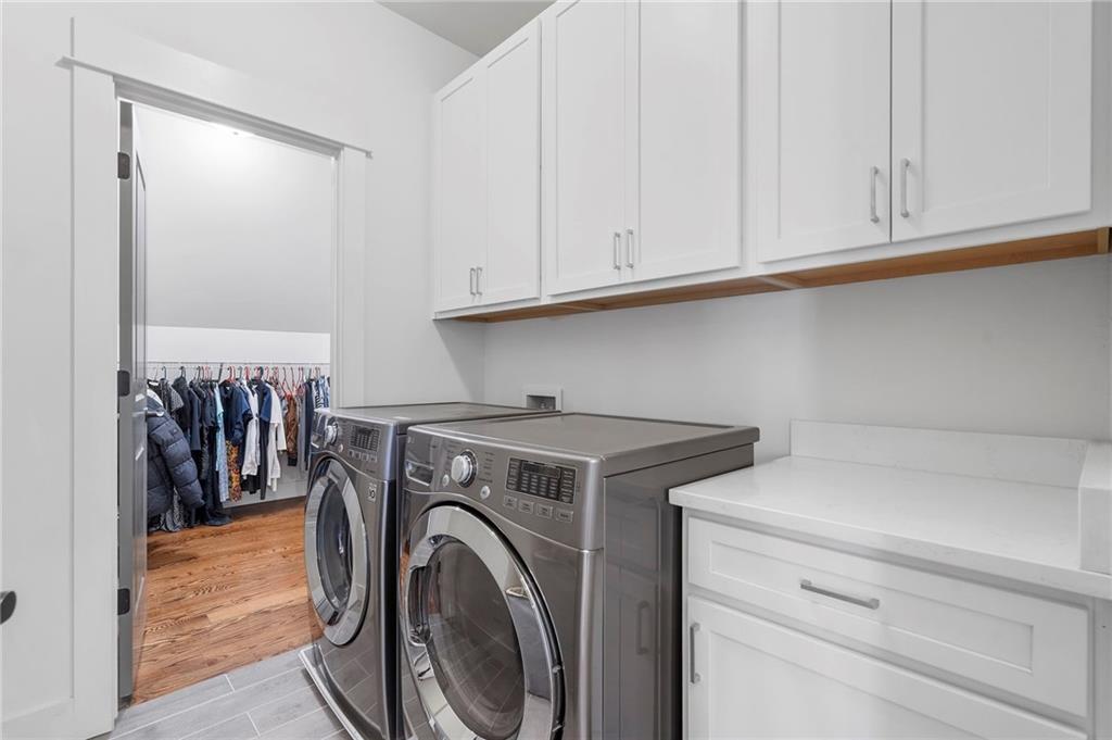 2174 Pine Cone Lane NE