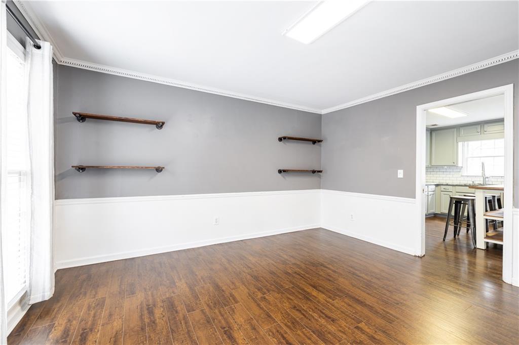 589 Spring Creek Court NE