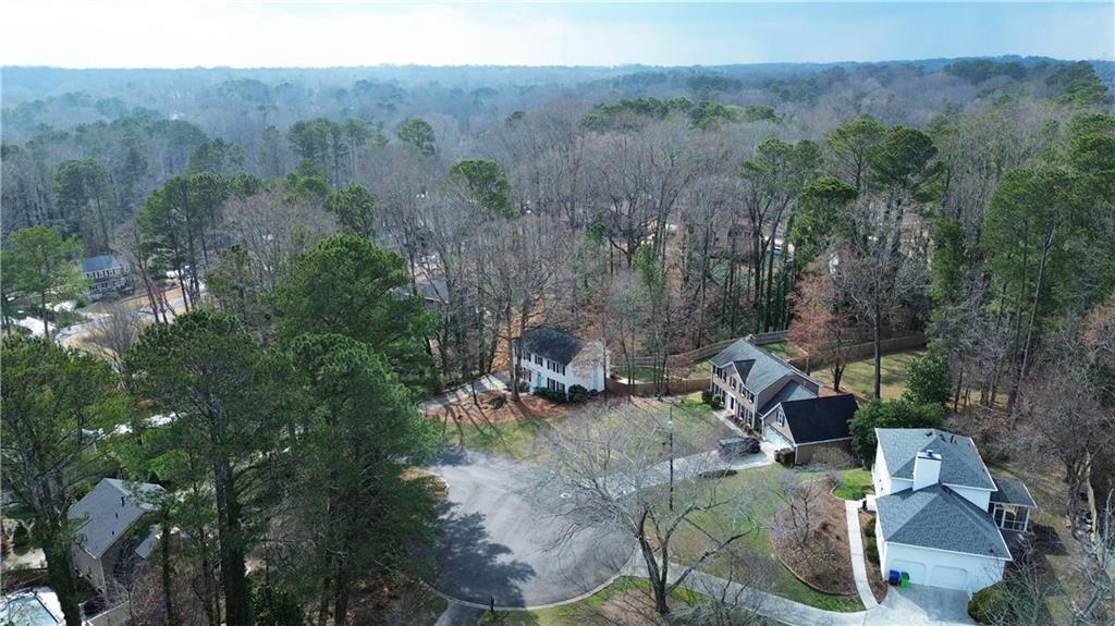 589 Spring Creek Court NE