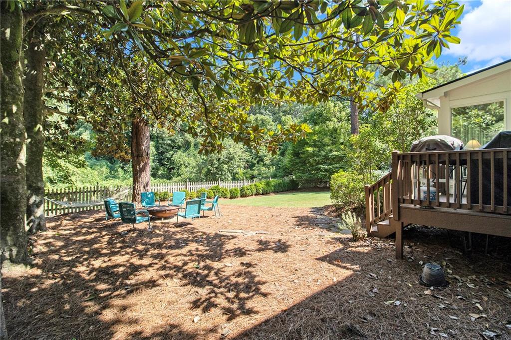 2572 Hyde Manor Drive NW