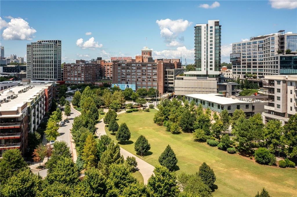 422 Glen Iris Drive NE