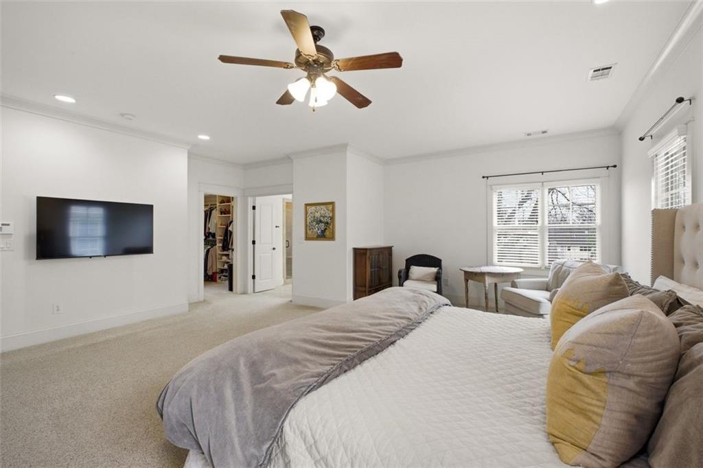 1613 Walker Street SE