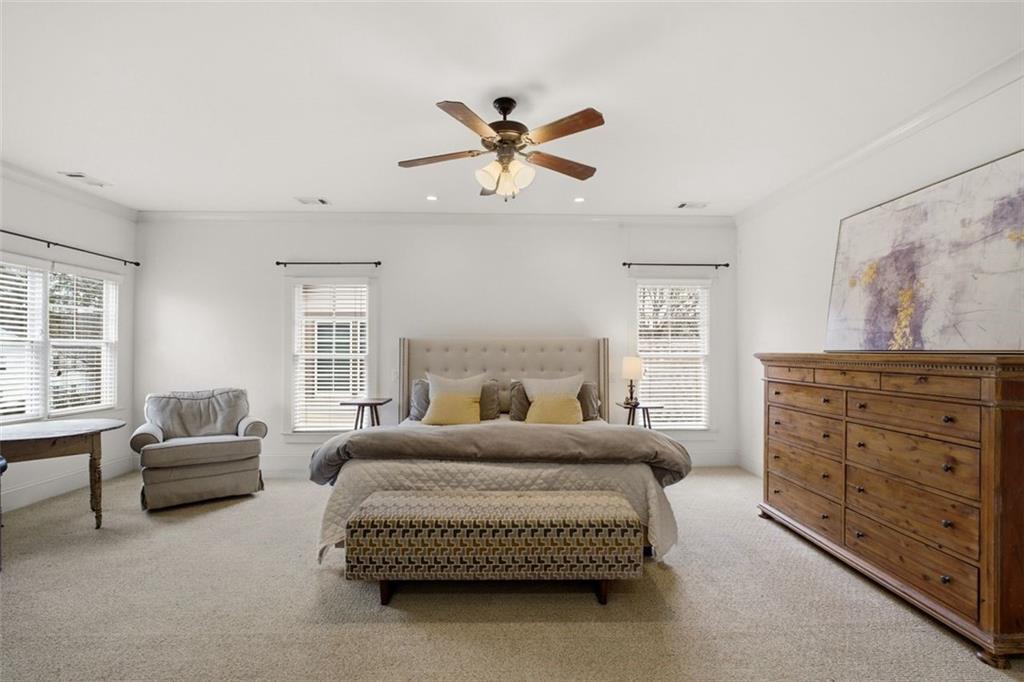 1613 Walker Street SE