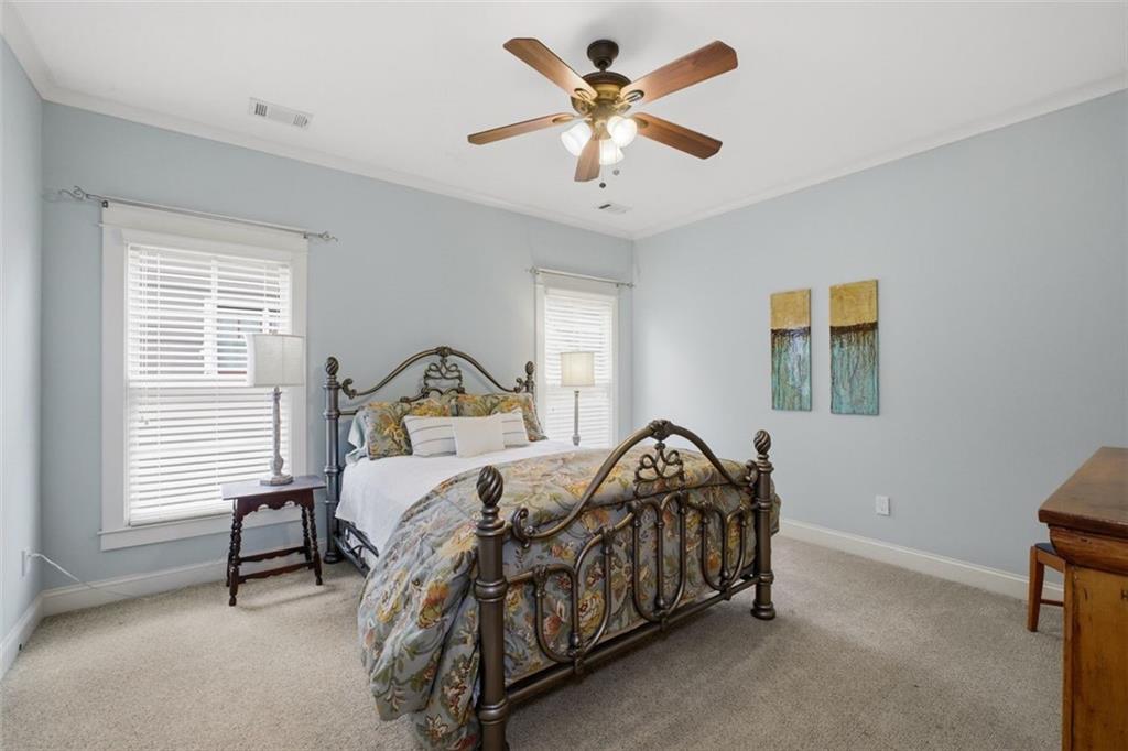 1613 Walker Street SE