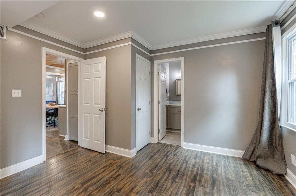 1012 Westmoor Drive NW