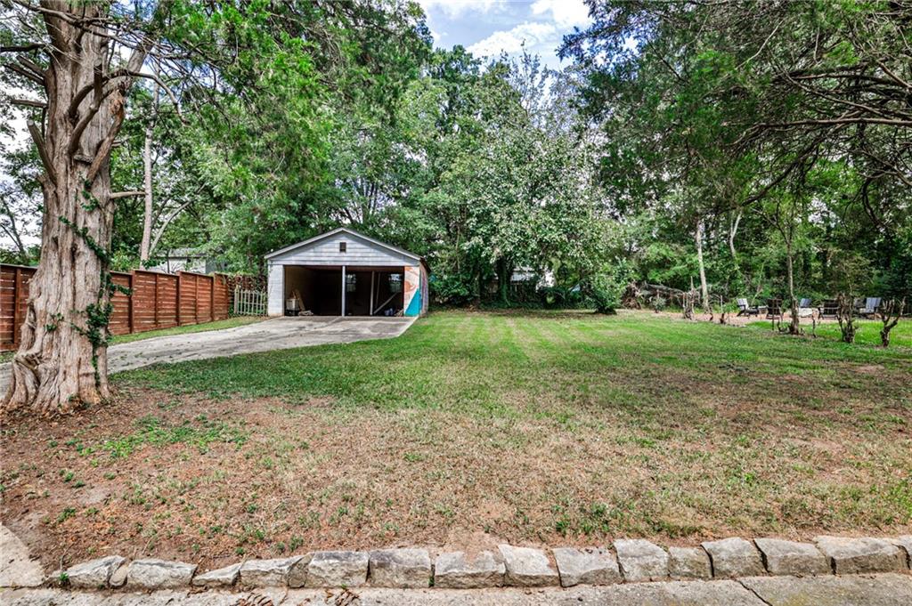 1770 Rockland Drive SE