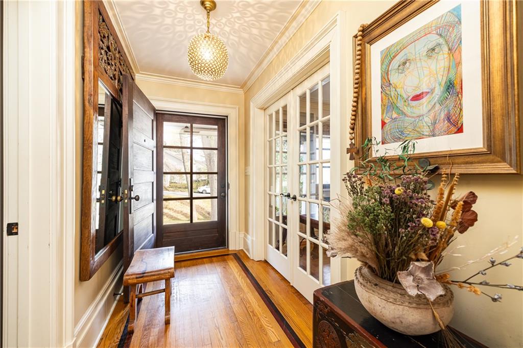 870 Wellesley Drive NW