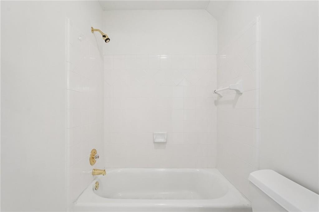 3682 Gatehurst Court SE