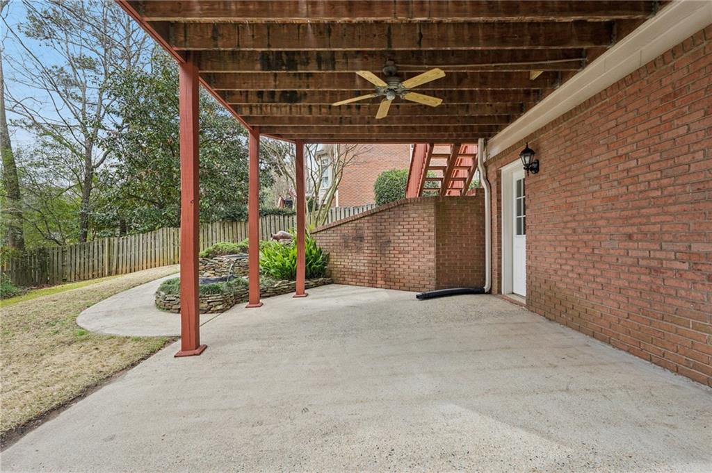 3682 Gatehurst Court SE