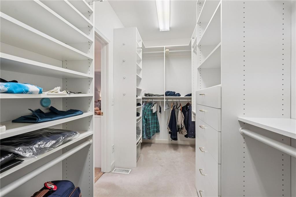 3682 Gatehurst Court SE