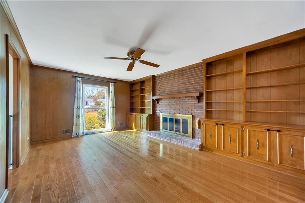 2652 Fontainebleau Drive