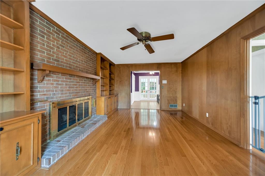 2652 Fontainebleau Drive