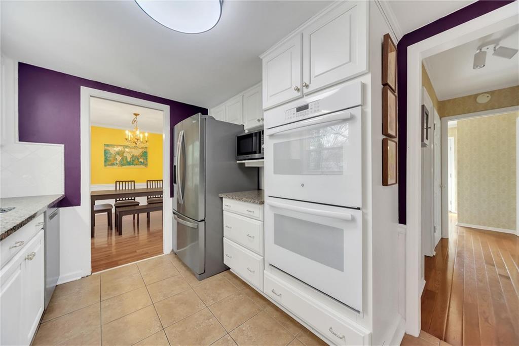 2652 Fontainebleau Drive