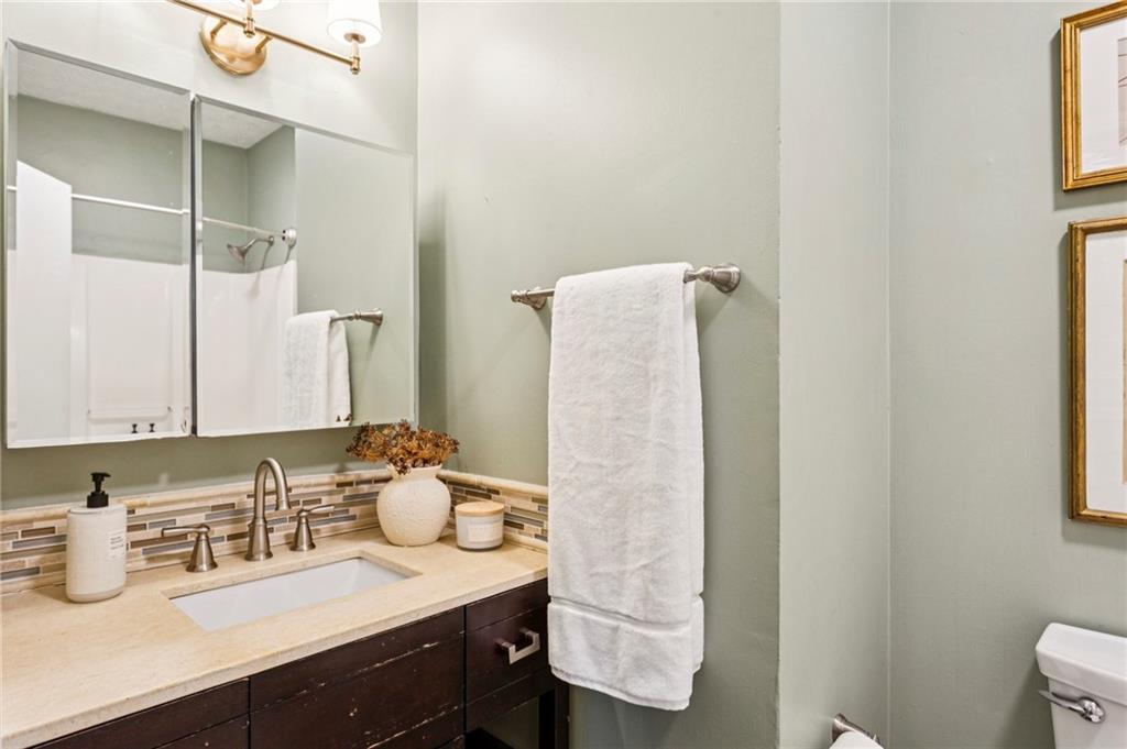 1241 Niles Avenue NW