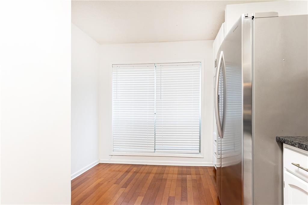 2901 Lenox Way NE Unit 902