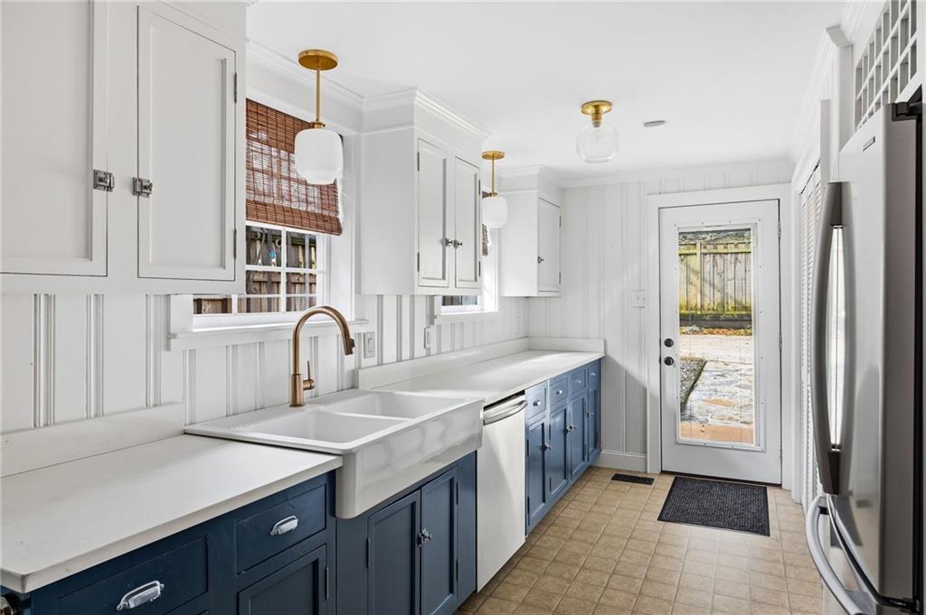 389 Patterson Avenue SE