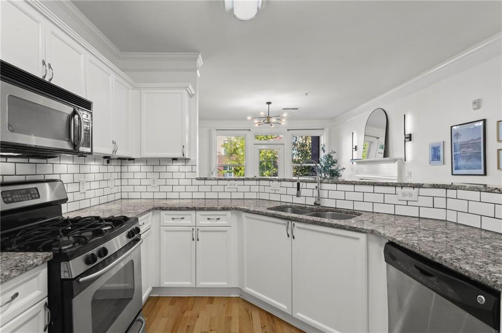 3150 Woodwalk Drive SE Unit 2206