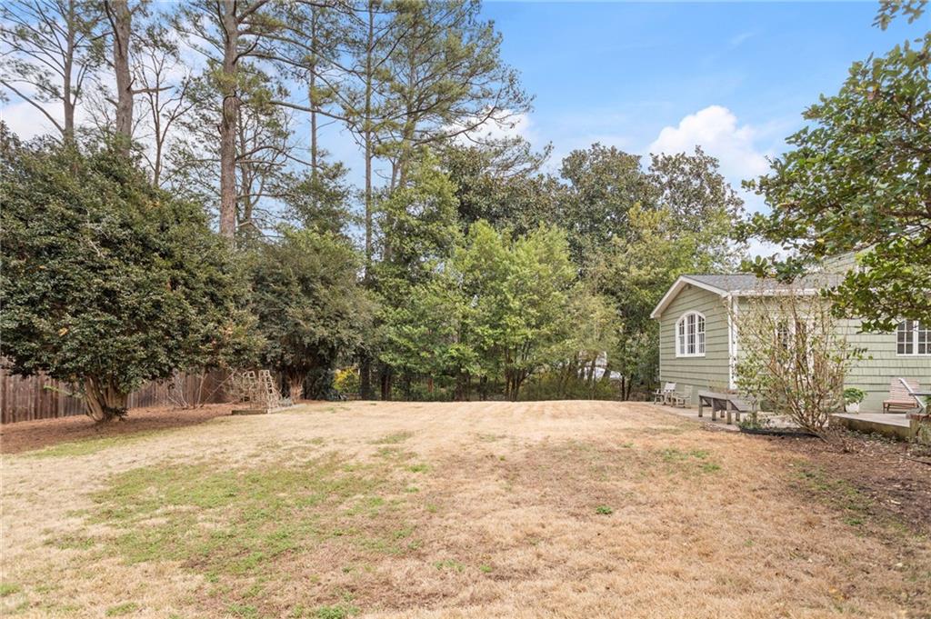 1836 Westminster Way NE