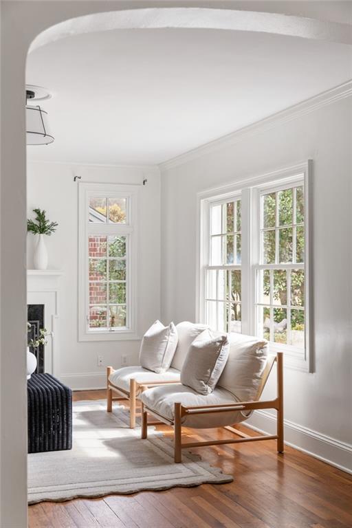 1836 Westminster Way NE