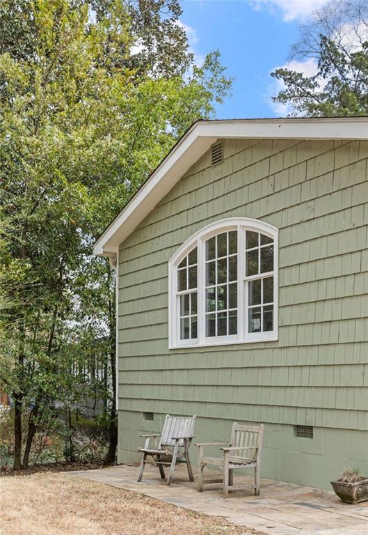 1836 Westminster Way NE