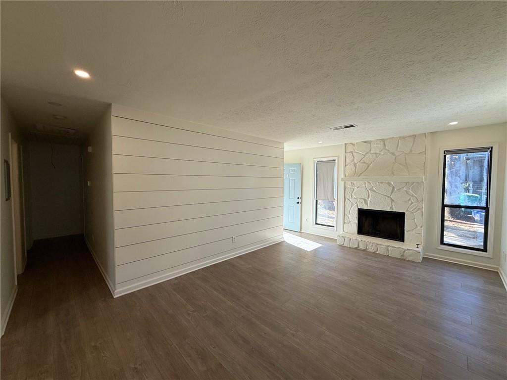 1601 Walker Street SE Unit A