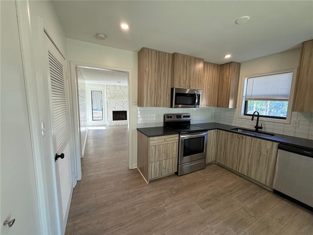 1601 Walker Street SE Unit A