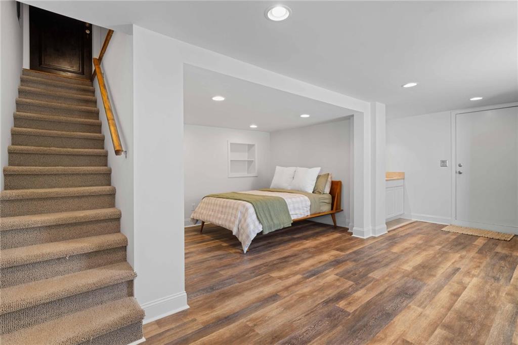 183 E Wesley Road NE