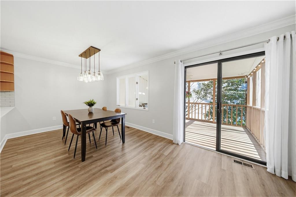 1210 Brookhaven Woods Court NE