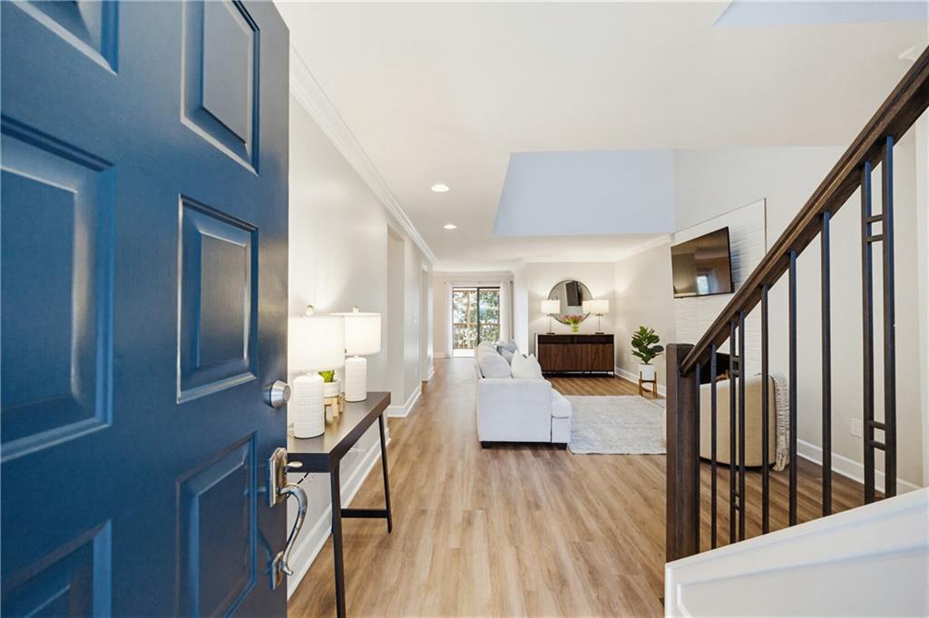 1210 Brookhaven Woods Court NE